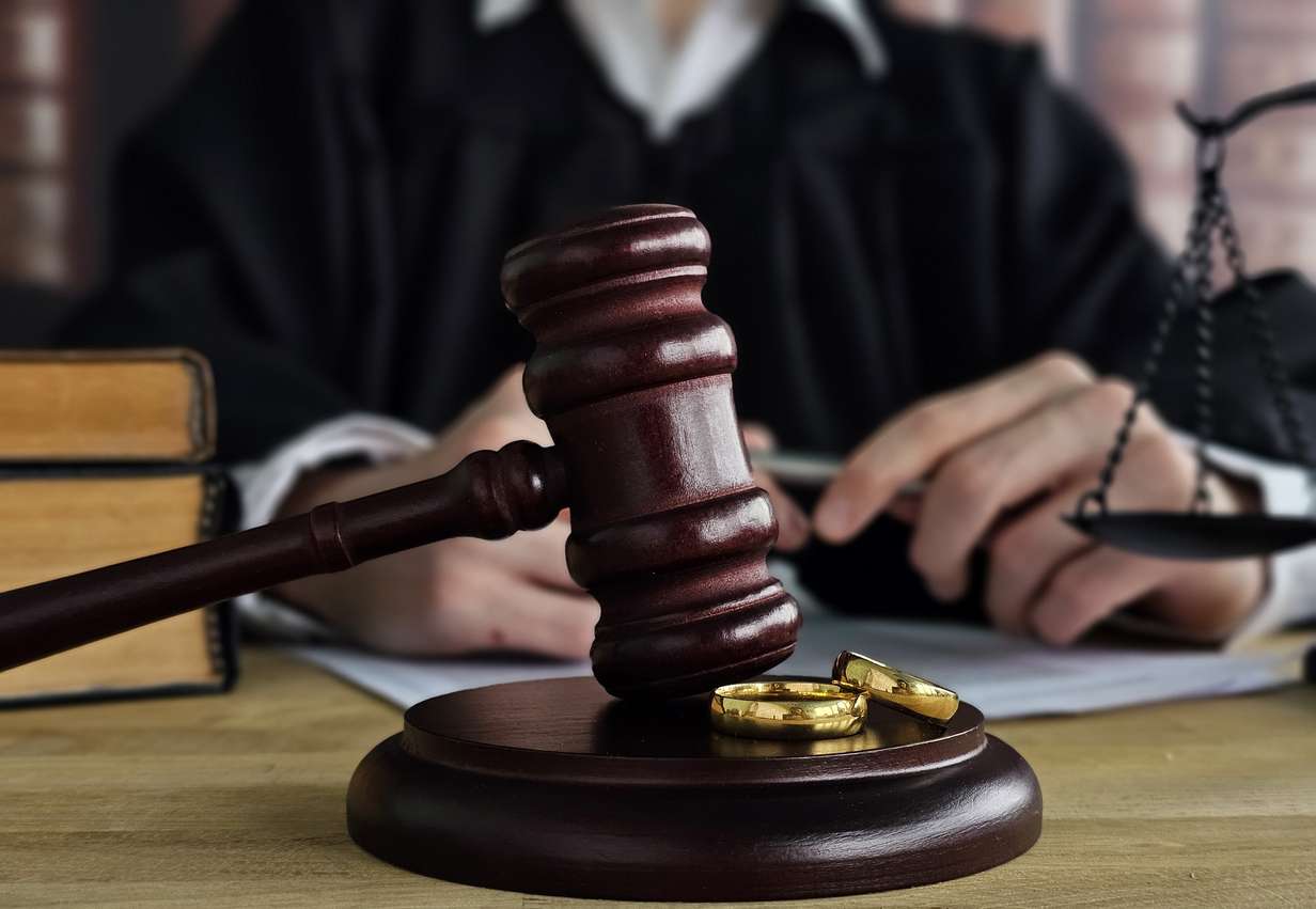 Strittige Scheidung: Ablauf und Scheidungsgründe